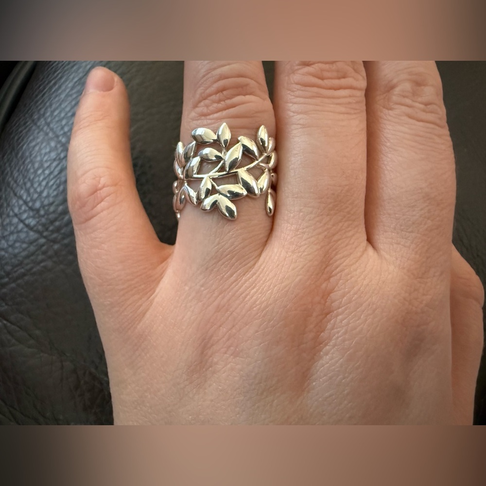 Tiffany&Co. Sterling Silver Paloma Picasso Olive Leaf Band Ring Size 6.5 - Picture 9 of 9